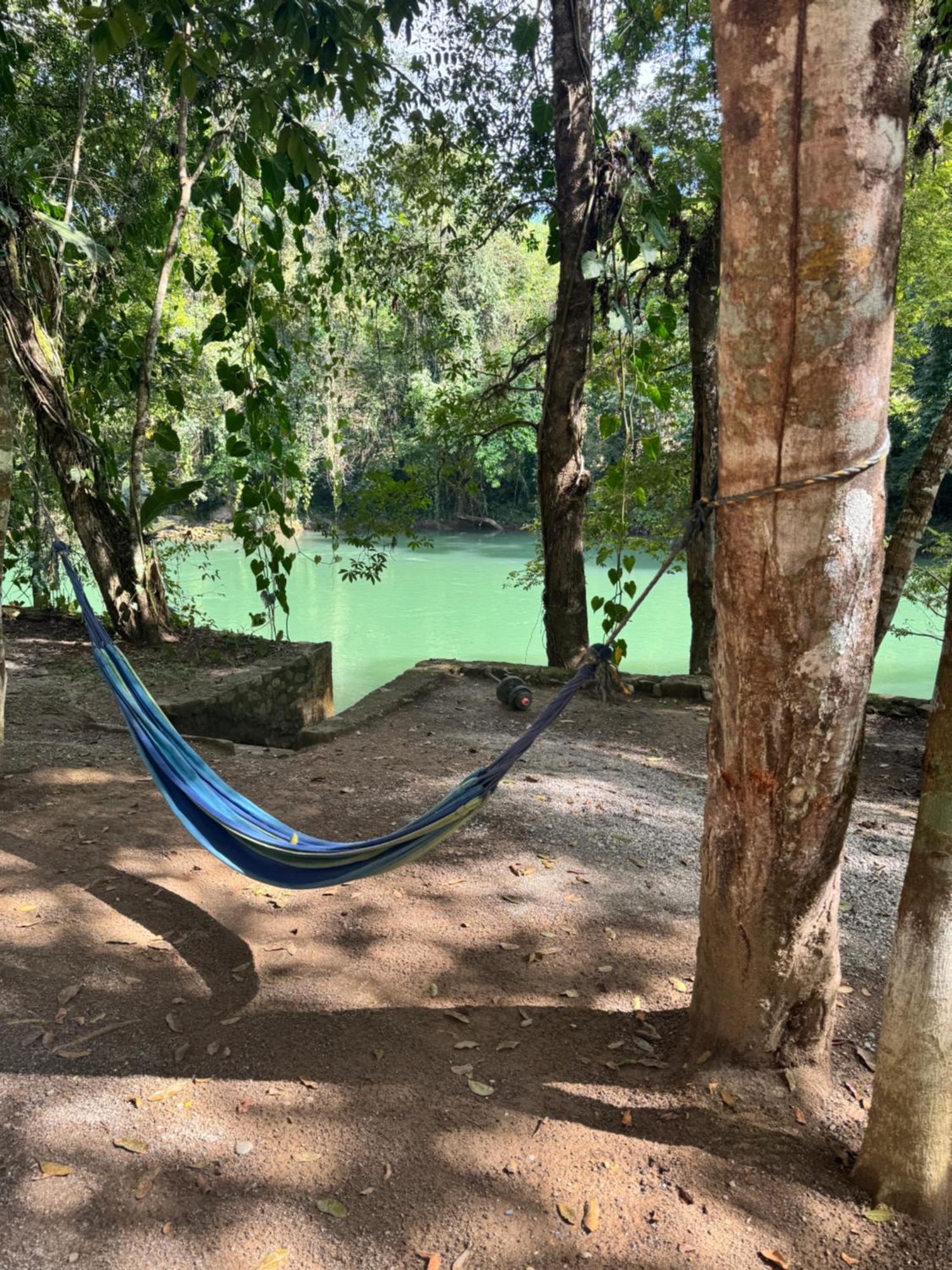 Pachamaya River Hostel Lanquín Exteriör bild